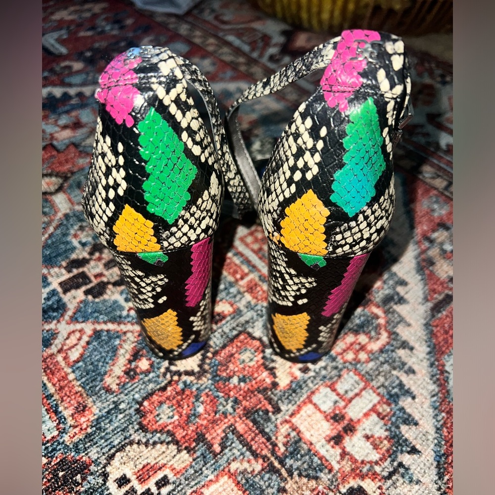 Colorful Sam Edelman heels size 6 - Picture 2 of 2